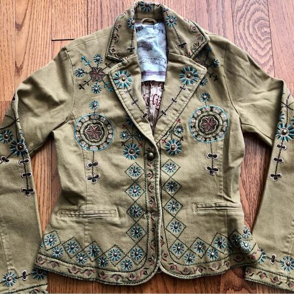 David Bitton Buffalo RARE Embroidered Collar V-neck  Tan Jacket Women’s Size S - Picture 13 of 16